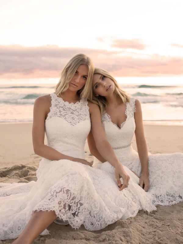 EVERLY EVITA MADI LANE LUV BRIDAL BYRON BAY AUSTRALIA FULL LACE FITTED WEDDING DRESS 2