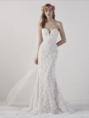pronovias strapless