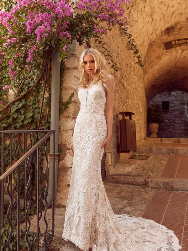 HENLEY ML4319 Full Lace Fitted Gown with Spaghetti Straps and Zip-up Low Back Wedding Dress