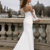FINLEY-ML0153-STRAIGHT-NECKLINE-CREPE-GOWN-ZIP-AND-BUTTON-UP-BACK-WEDDING-DRESS-DETACHABLE-OFF-SHOULDER-TULLE-AND-LACE-BALLOON-SLEEVES-MADI-LANE-BRIDAL1