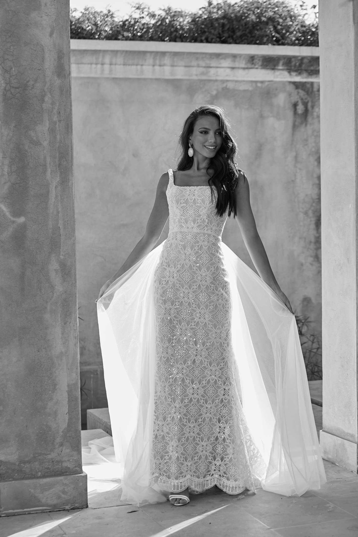 knee length dresses for ladies Élysée main image 0