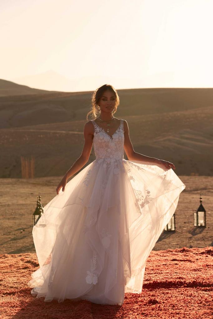 Floaty dress outlet for wedding