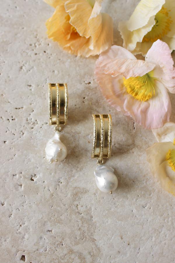EVE MC407 PEARL DROP EARRINGS 14K GOLD FILL MILANE COLLECTIVE-2