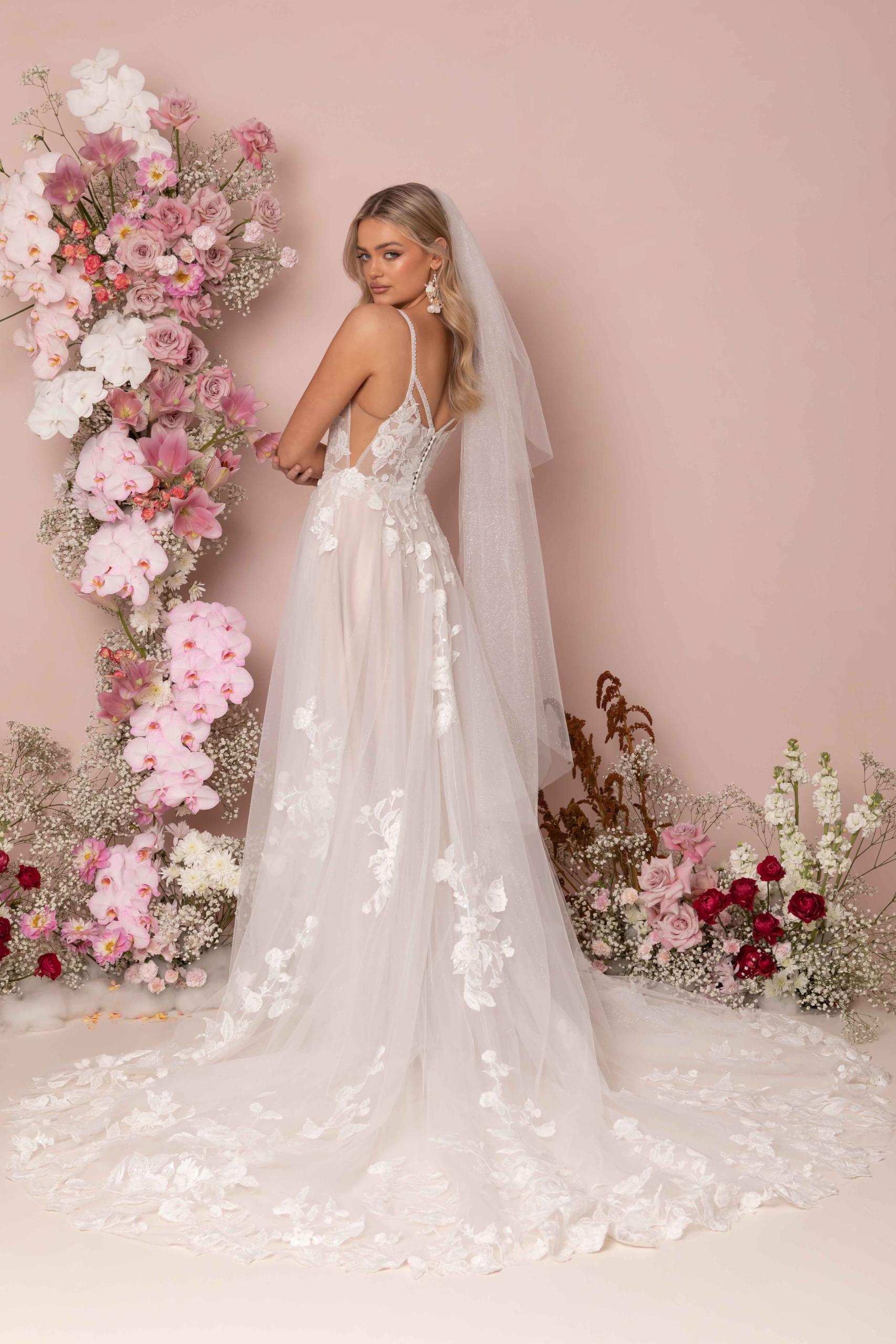 Luv Bridal, Dresses, Madi Lane Joslin Wedding Dress