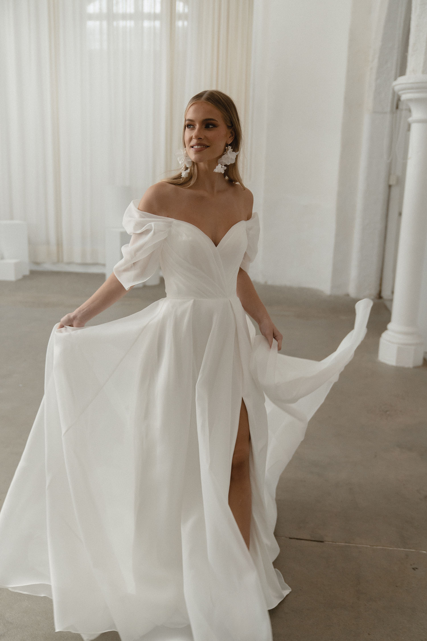 Seville Puff Sleeves Organza A Line Wedding Dress