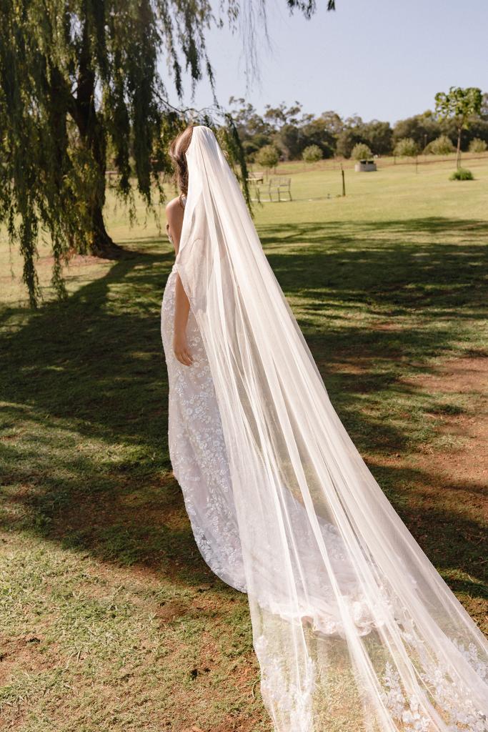 Luv bridal veils best sale