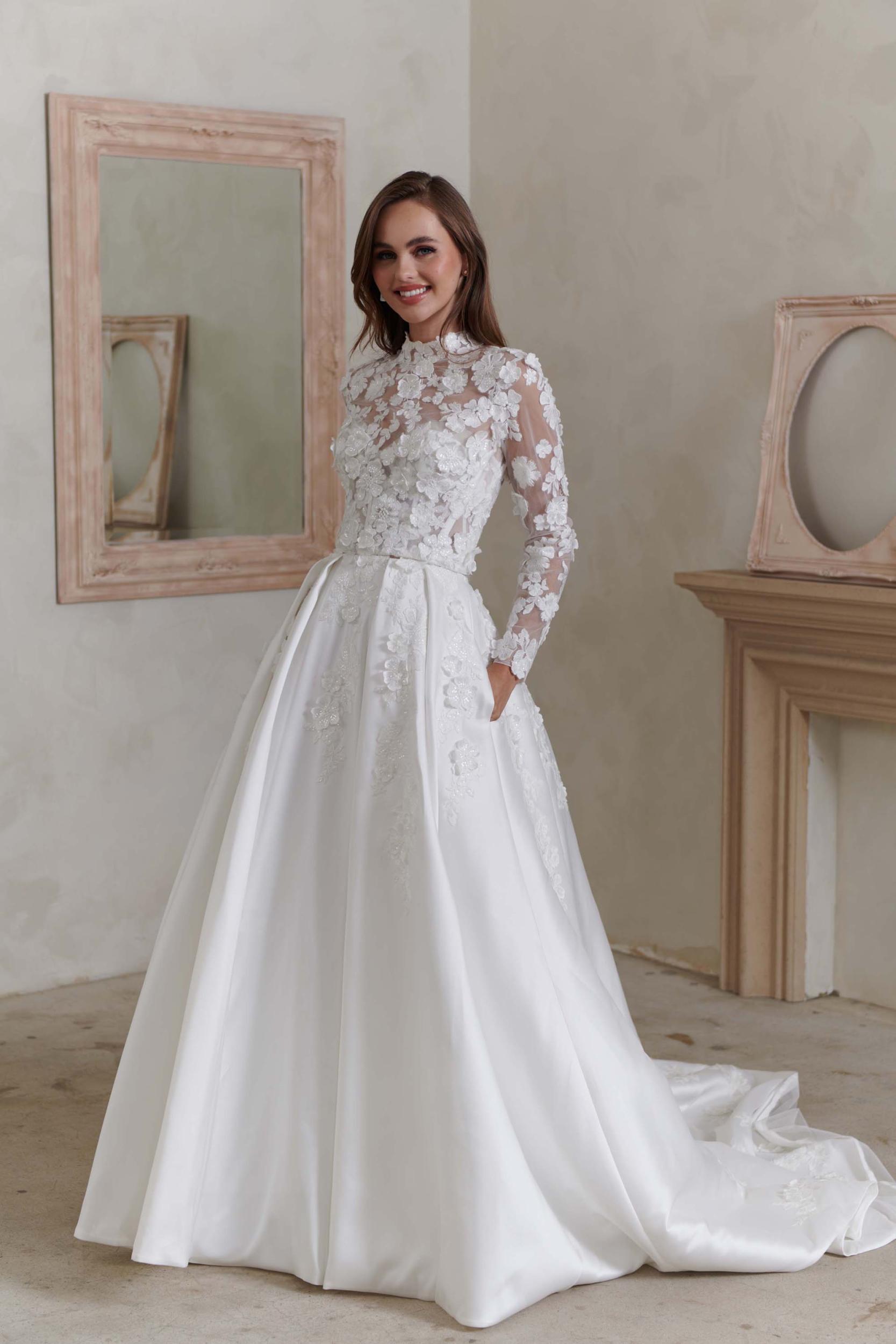 Collin Floral Lace Sweetheart Neckline Detachable Long Sleeves Princess Wedding Dress