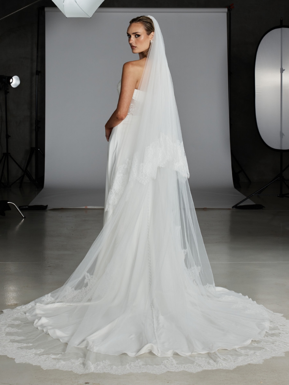 AstaireVeil_V688 – 2 AstaireVeil_V688 – 2