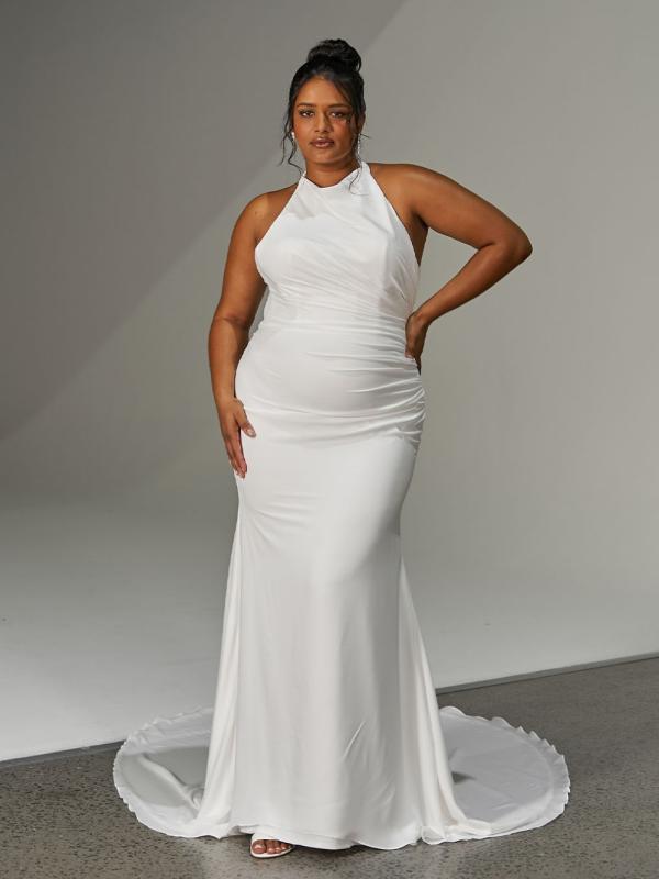 V Plus Size Halter Neck Wedding Dress Plunging Halter Satin A-Line Wedding  Dress David's Bridal