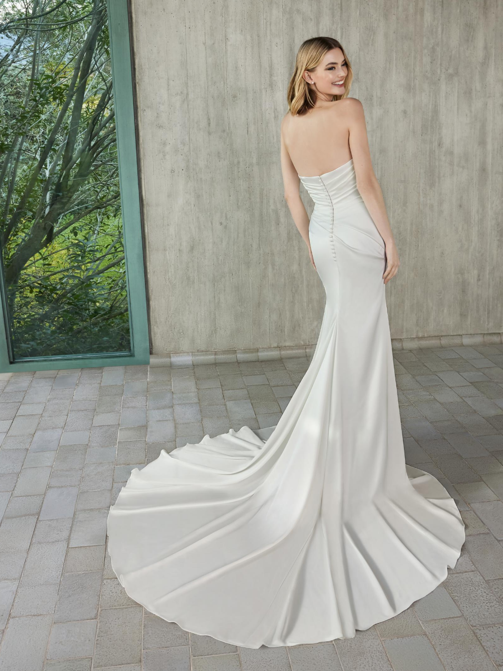 Viviama_Pronovias – 2