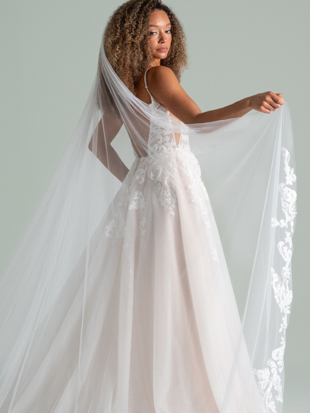 East of Eden Veil_HPV62616 – 2