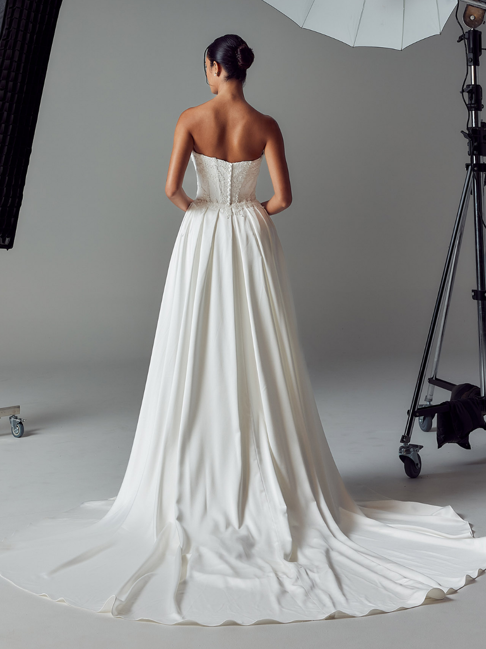 SunnyOverskirt_TR745 – 2