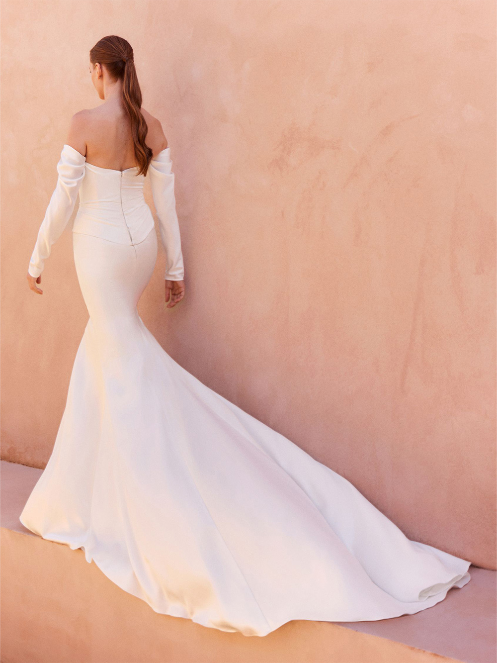 Pronovias_Tzaraskirt_2
